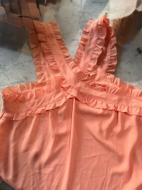 J. Crew Peach Ruffle Detail V-Neck Top size 4